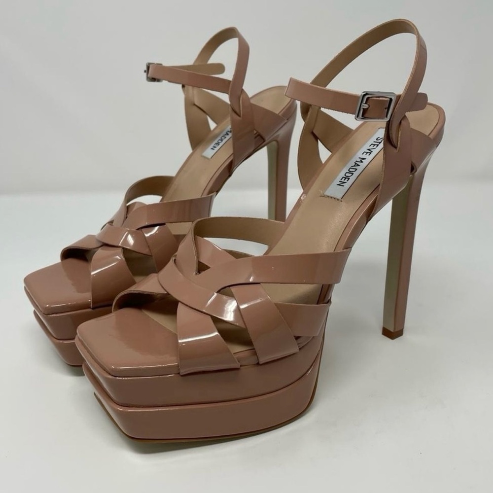 Steve Madden Blush Nude Patent Platform Flirt
Ankle Strap Heel Sandals - Picture 6 of 7
